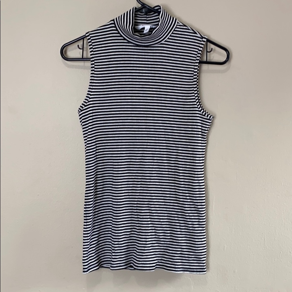 Athleta Black and White Striped Sleeveless Top